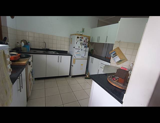 2 BEDROOM DUPLEX FOR SALE IN ESCOMBE